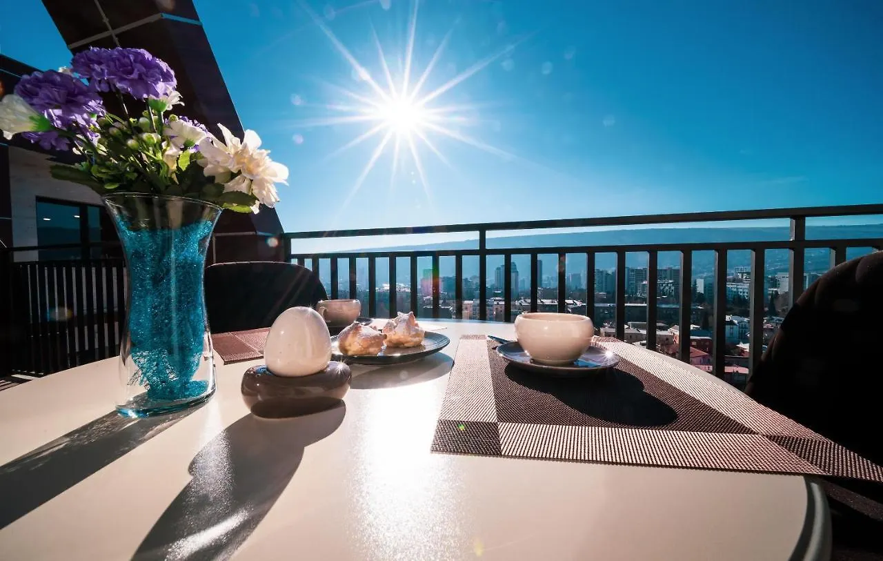Hotel Residence Plaza تبليسي